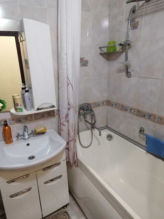 Сдам3-ком кв Вечный огонь