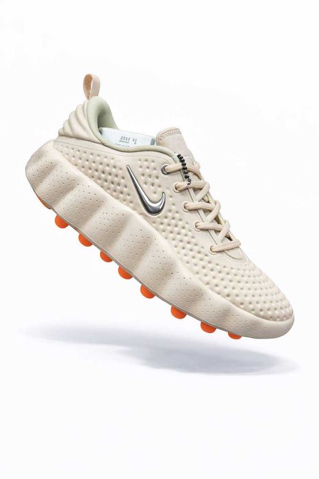 Кроссовки Nike Mind 002, размеры от 36 до 45.