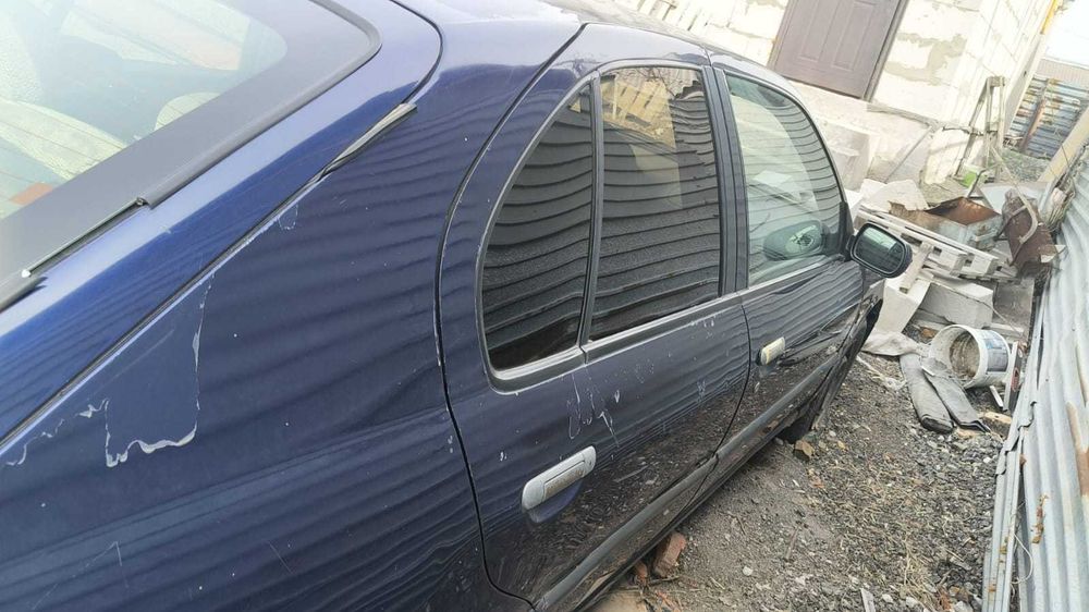 Nissan Primera 1995 г.