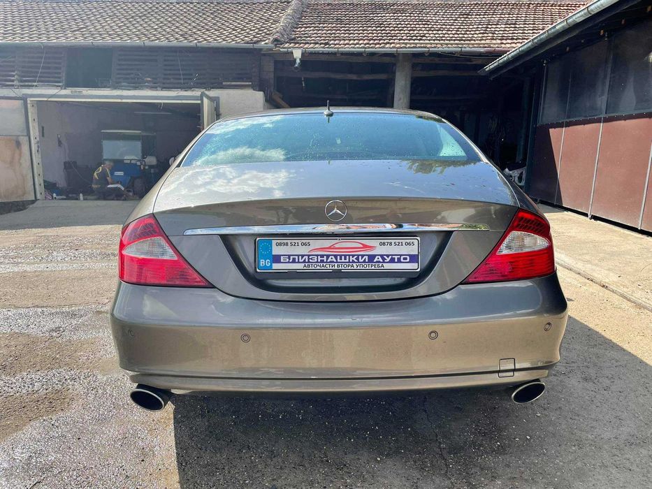 Mercedes-Benz CLS 350 3,5 бензин

Само на части