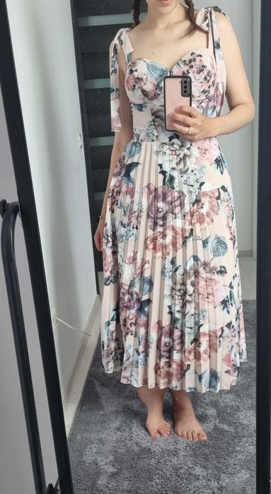 Rochie midi inflorata marimea S