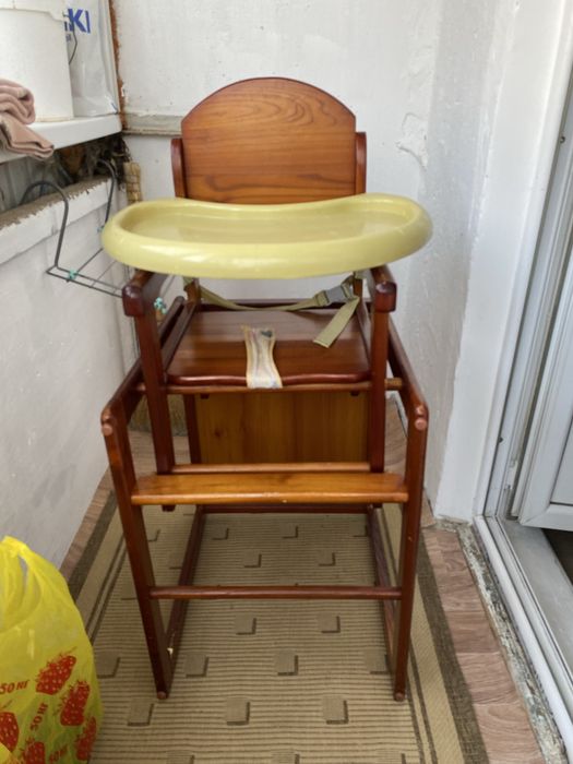 Продам детский стул