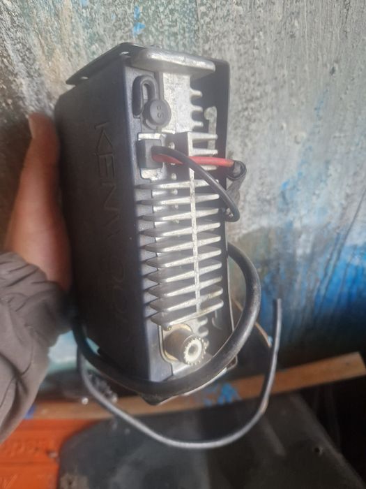 Продам рация  на машину