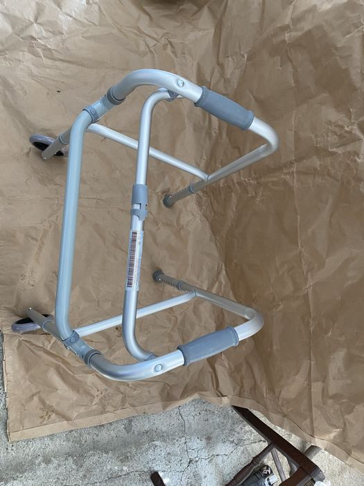 Cadru pliabil cu roti