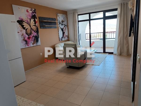 Продава се Двустаен апартамент в с. Кошарица, Област Бургас - 71 кв.м за 916 €/кв.м - Снимка #1