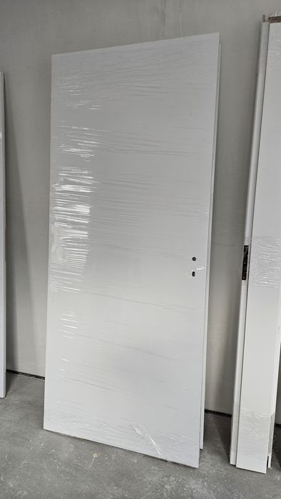 Интериорни врати