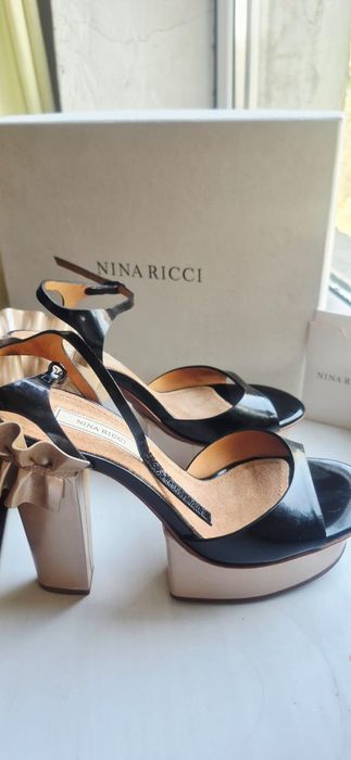 Босоножки Nina Ricci
