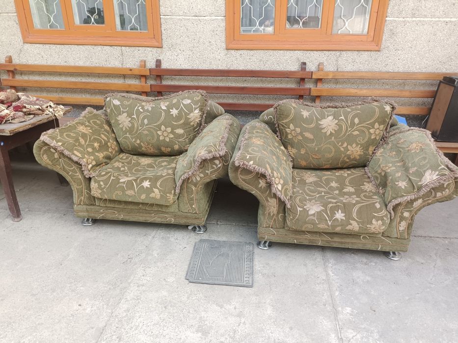 Диван и 2 кресла