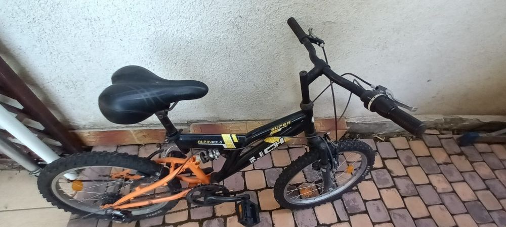 De vânzare bicicleta pt copii