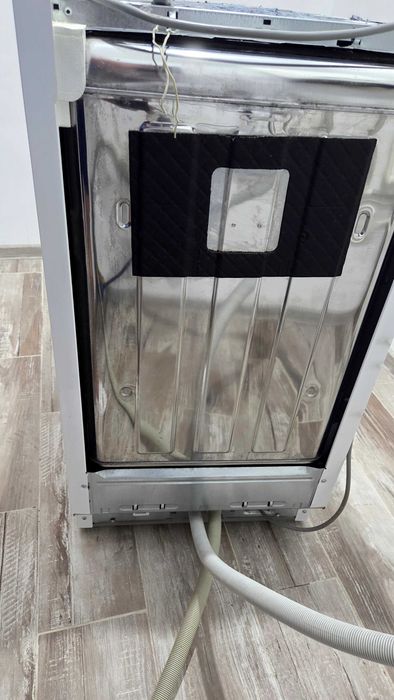 Mașină de spălat vase incorporabila nouă Beko DIS26010 clasa A+, 10 seturi,  6 programe, 45 cm.