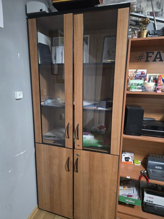 Продам стол кабинет