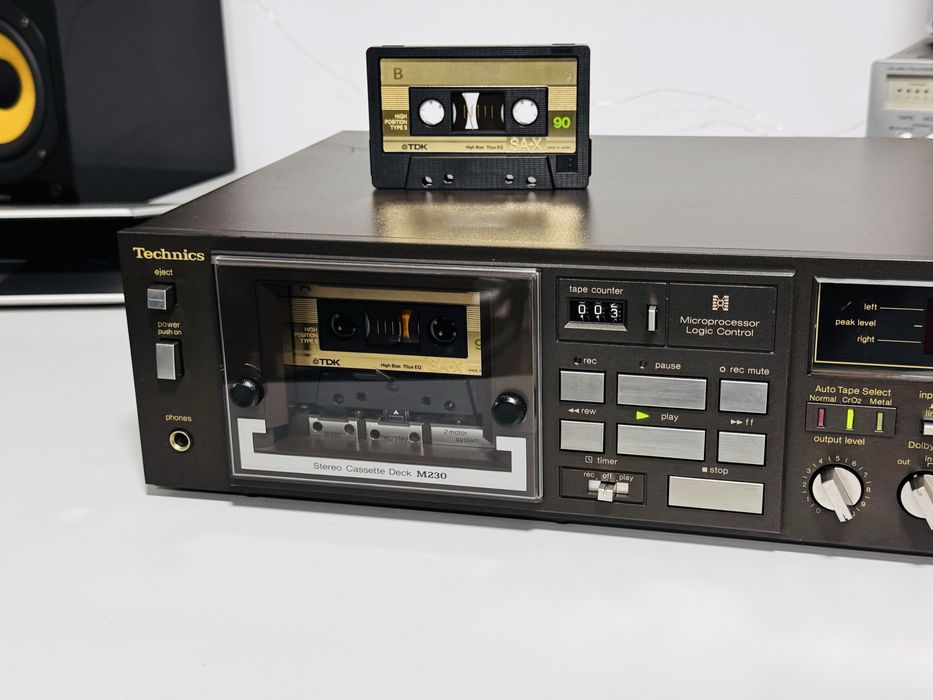 Deck de colecție TECHNICS M230,microprocessor,sunet calitativ,JAPAN !