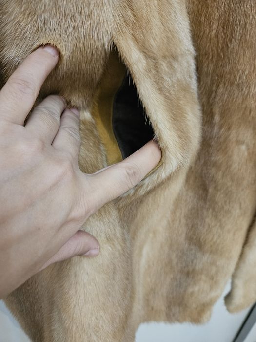 Haina lunga  din vizon culoare crem