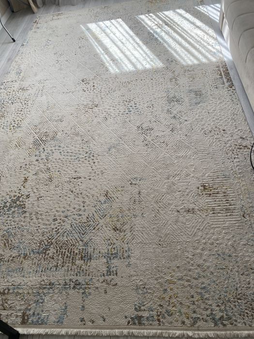 Ковер 4*2,5 б\у