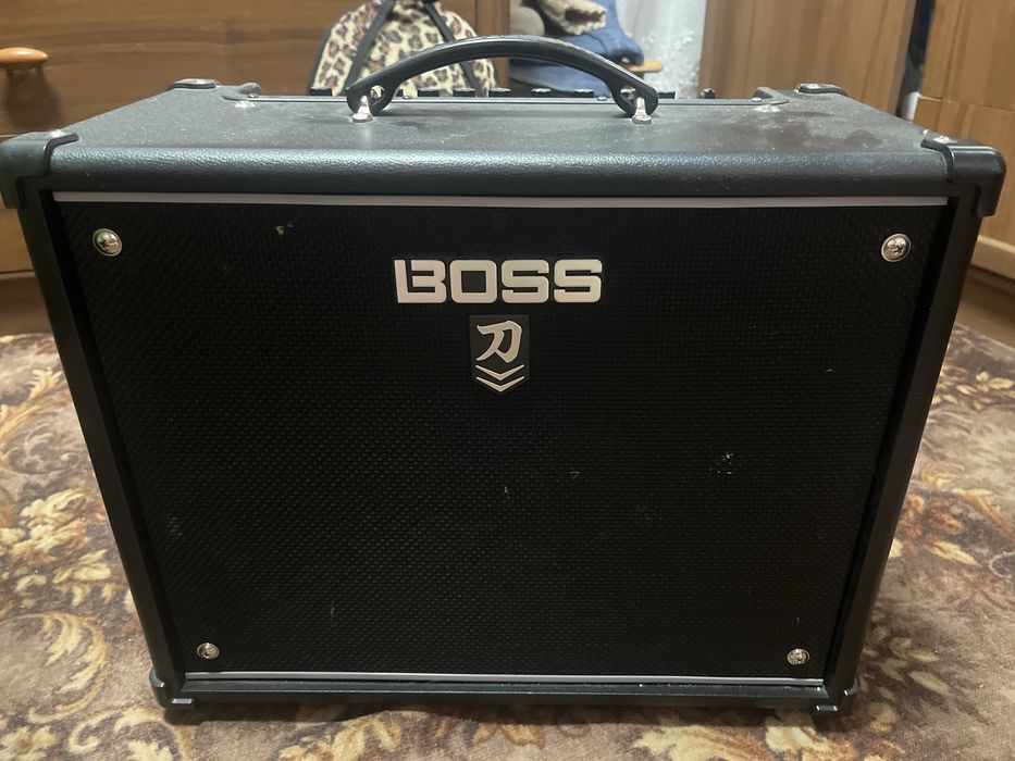 BOSS katana-50 mk2