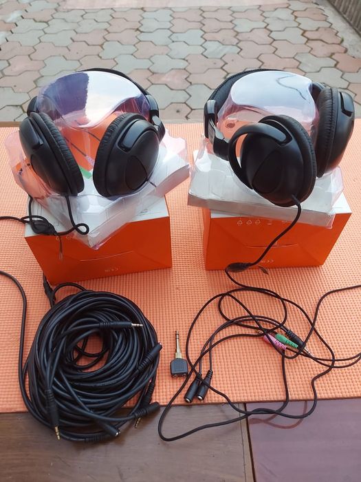 Продам  стерео наушники