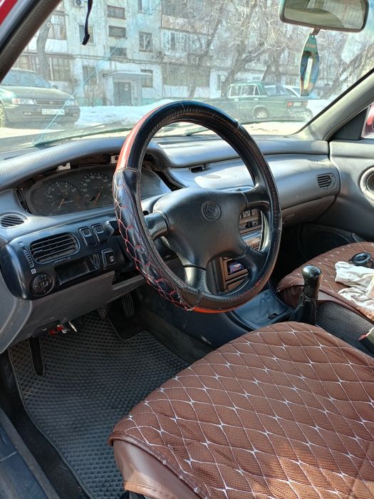 Мазда Кронос 626