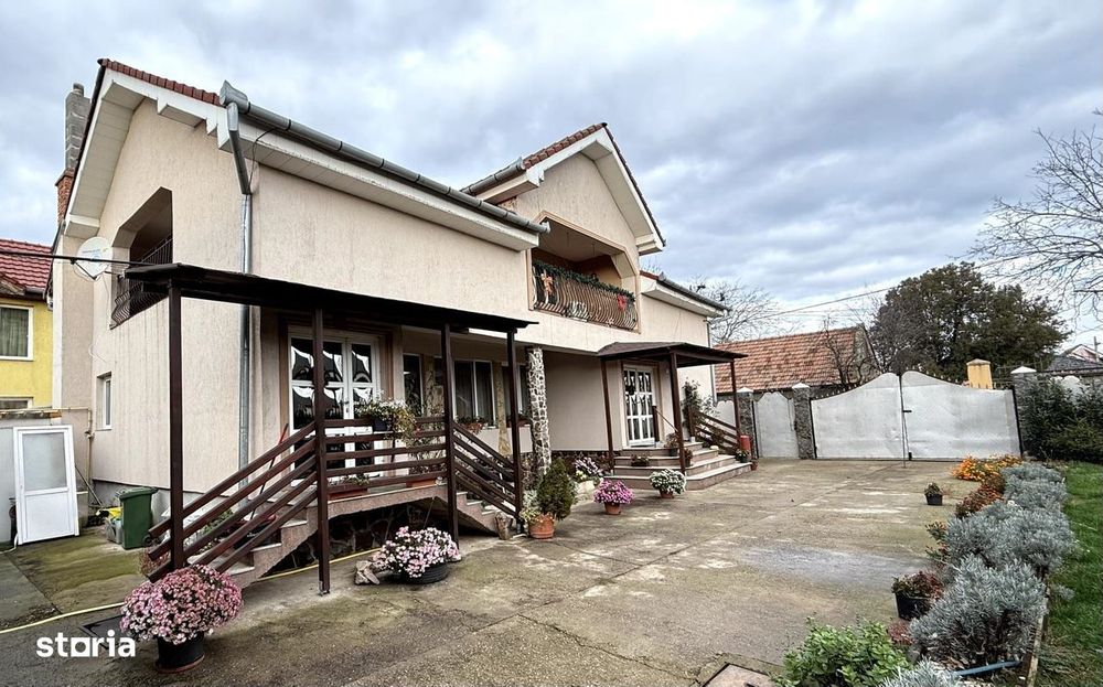 Casa 330 mp | cu teren 2300 mp | Santandrei - langa Oradea