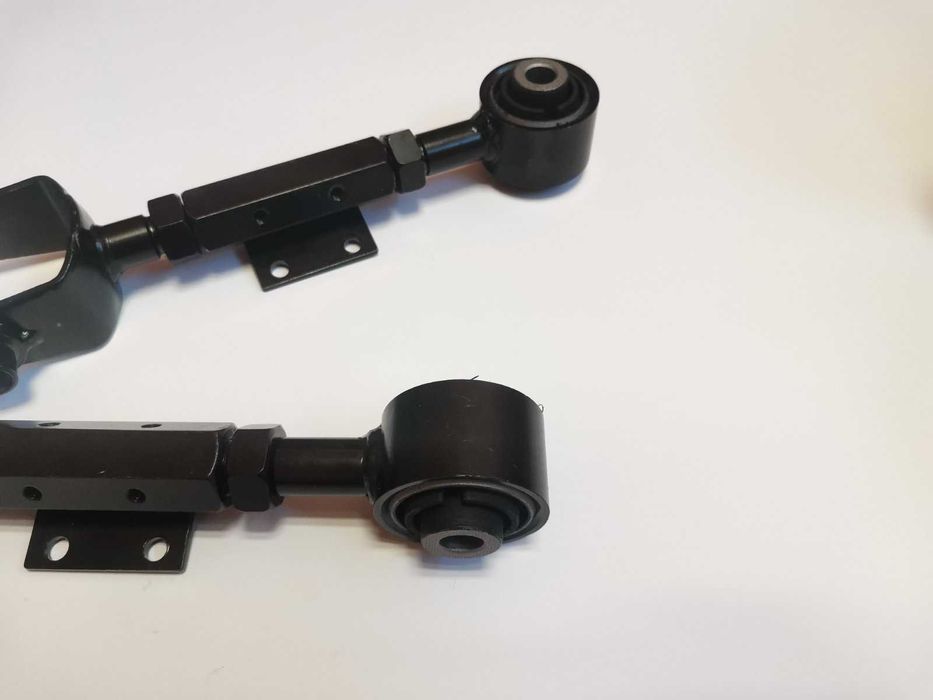 НОВИ Заден регулируем носач Honda CR-V FR-V щанга Реглажен носач