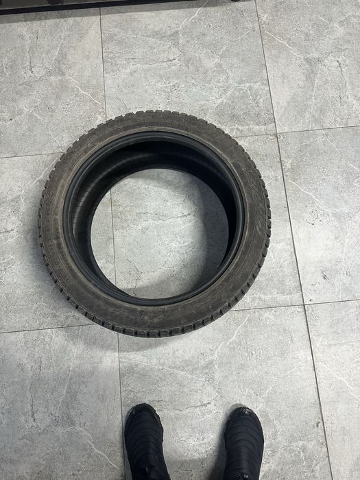 Шины зимние 225/45 р 18