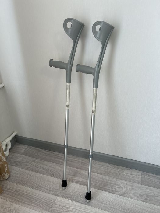 Костыли для ног подлоколотный