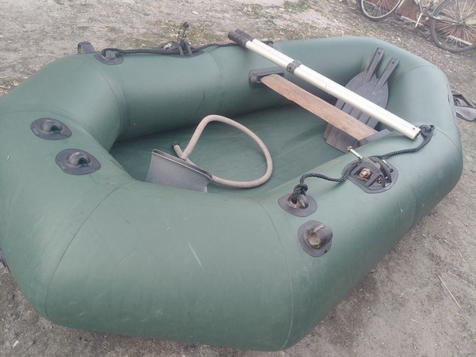 Продам Лодку kolibri