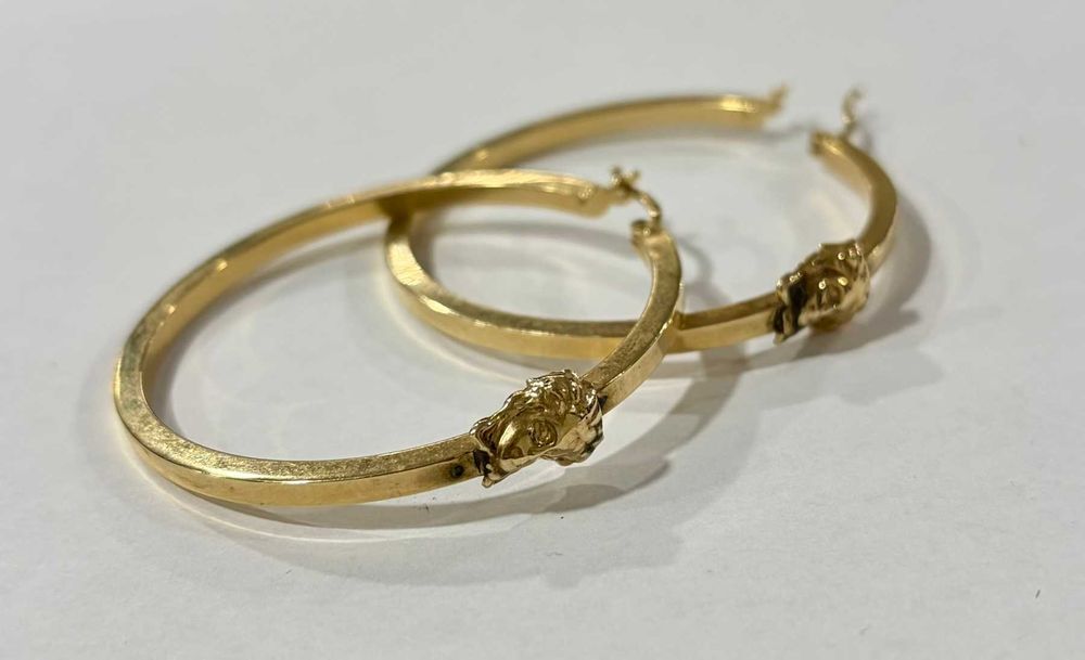 Златни обеци 5.3 грама 14 карата.