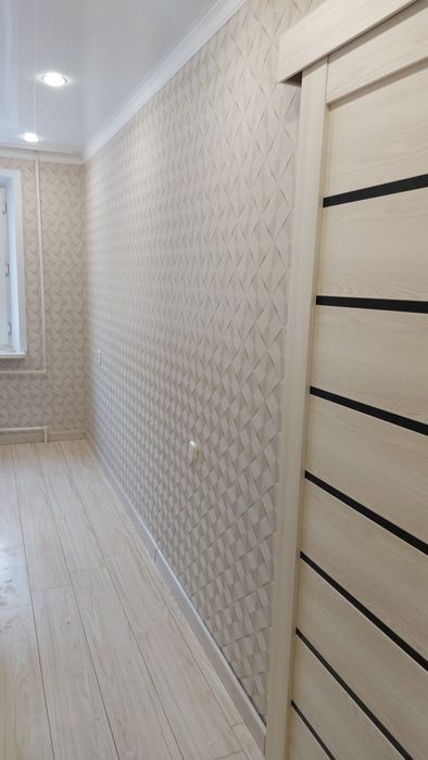 Поклейка обоев 800тгм²