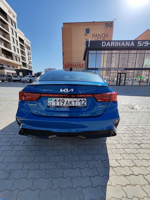 Kia Forte GT Lain 2.0L.