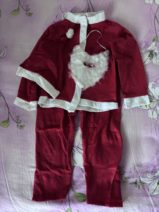 Costum Mos Craciun, nou, marime 3-6 ani