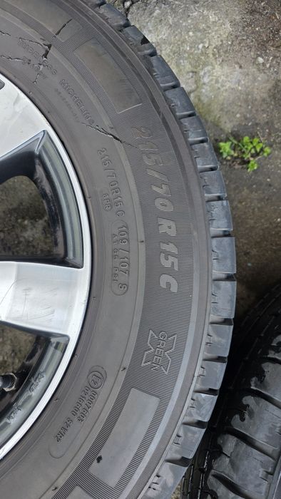 Джанти 15" 5x118 6.5j ET60 Tomason Гуми 215/70/15C