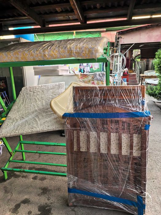 Продам манеж детский