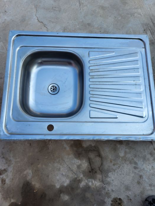 Умывальник сатылады