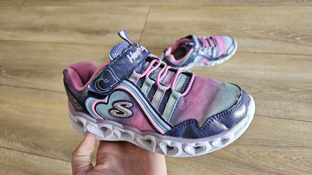 Skechers Heart Lights 31