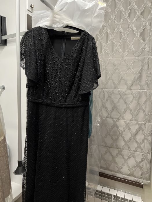 Продам черное платье