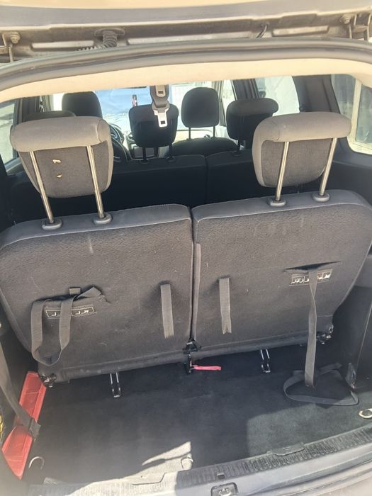 Dacia Lodgy 1,5dci-110 cp-2015-E5