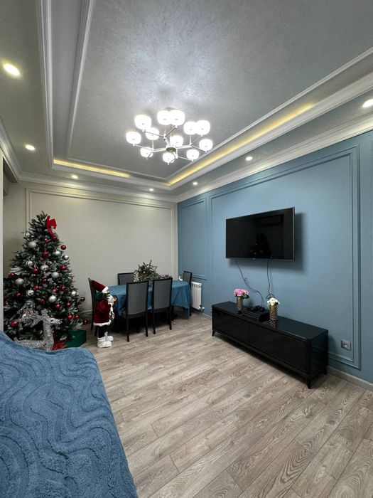 Продается Шикарная Квартира  Мирзо Улукбек район Эко базар 3/3/4