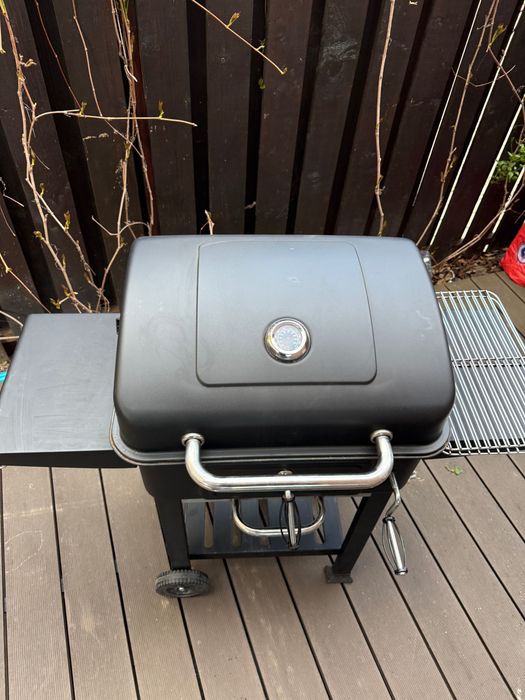 Grătar de grătar, stare excelentă, fără defecte