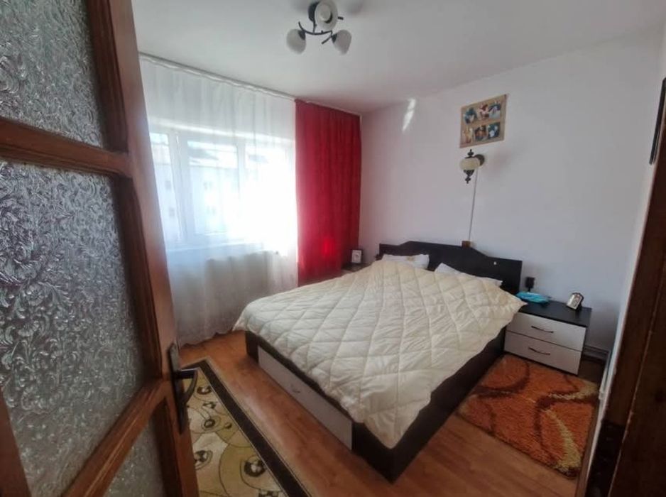 Apartament semidecomandat 48 mp