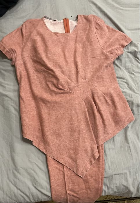 Женская одежда, костюмы платья, юбки