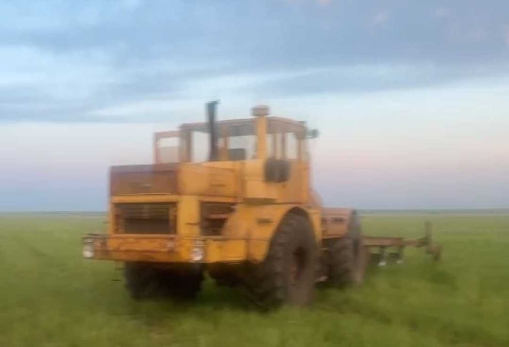 Кировец к700 трактор