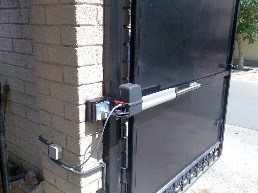 Ремонт шлагбаумов и автоматических ворот.