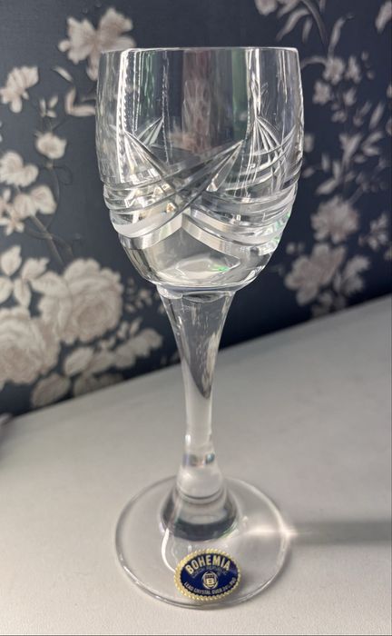 Продам набор рюмок 6 шт