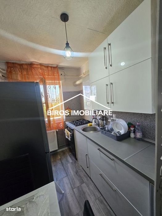 3 camere Brazda - Casa cu Tei