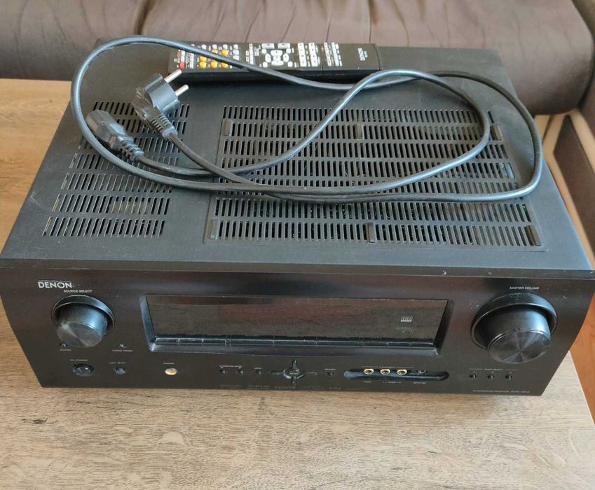 Продавам ресийвър Denon AVR-1610