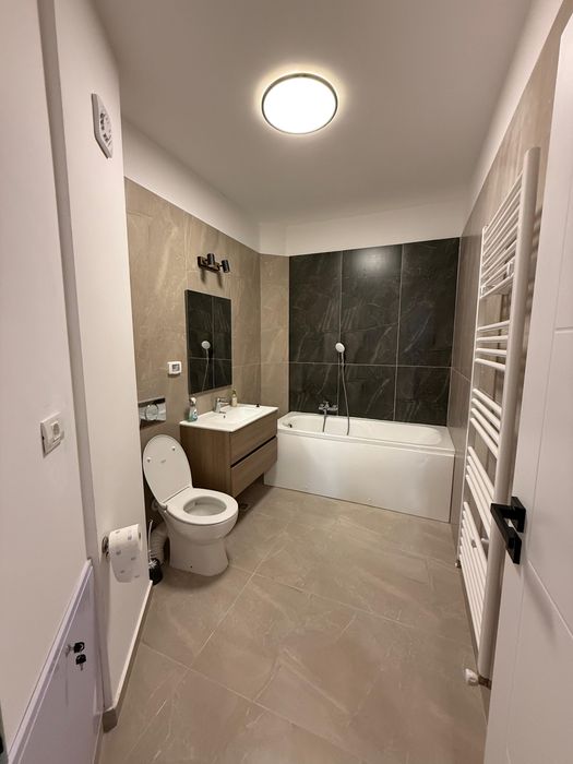 Apartament 2 camere bloc  nou Roua