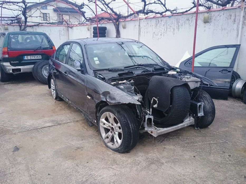 Bmw e90 320д седан