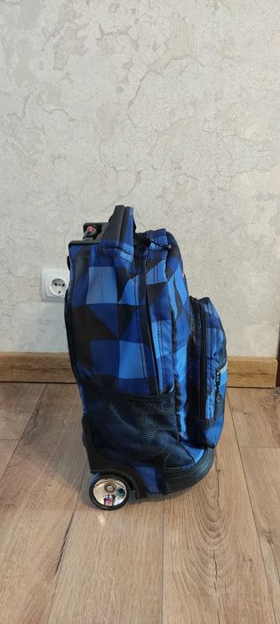 Сумка-рюкзак на колесиках, чемодан