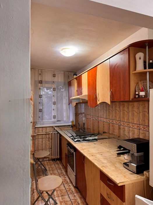 Închiriez apartament 2 camere tip X Rogerius Oradea