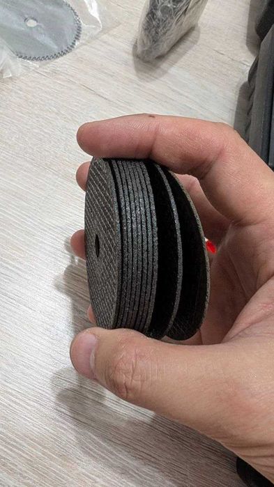 Продам мини болгарку